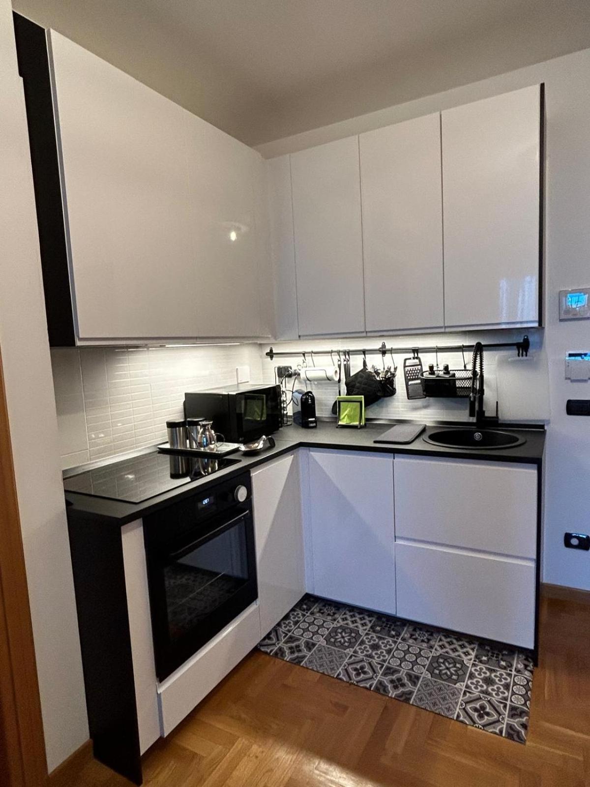 Apartment Miro Ii Rom